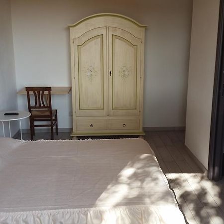 B&B Ai Prati Lesignana エクステリア 写真